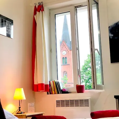 Art Mieszkanie Blisko Dworca Pkp * Валбжих